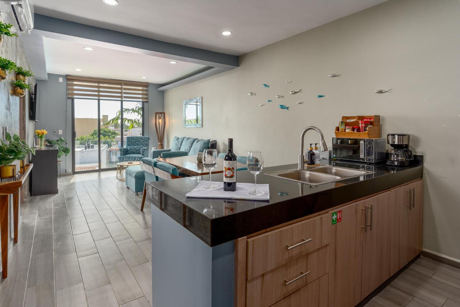 New & Modern, 5 Star Area, Walk 2 Beach, Pool, Views, King Bed Масатлан Екстериор снимка